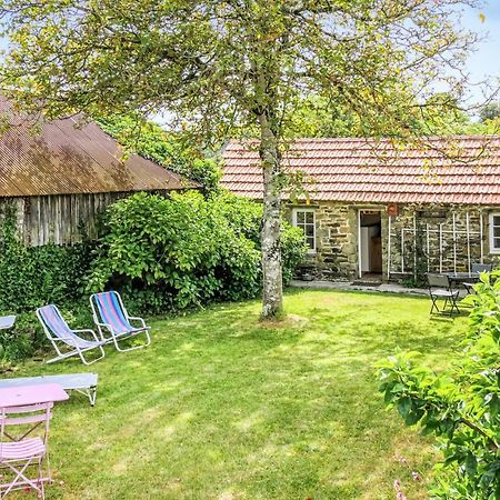 Stunning Home In Quettehou With Wifi Εξωτερικό φωτογραφία