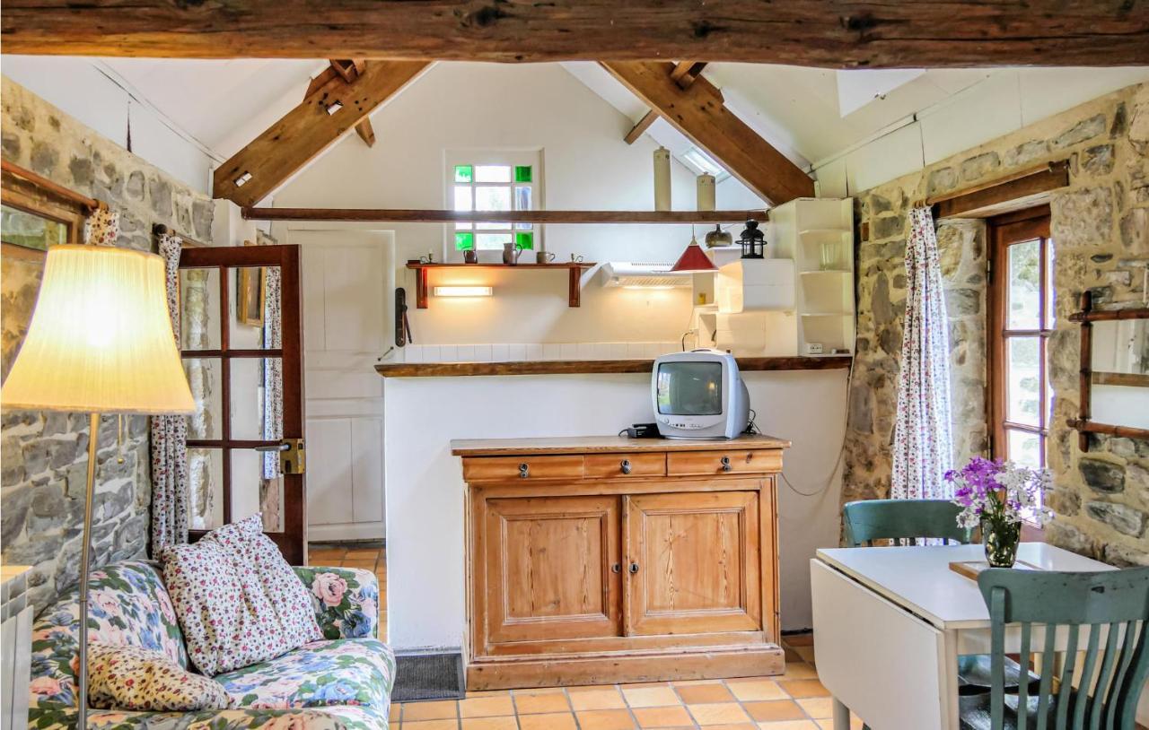 Stunning Home In Quettehou With Wifi Εξωτερικό φωτογραφία